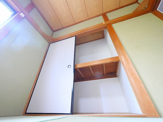 白毫寺テラスハウスの収納|大きなスペースがあり、収納には困りません