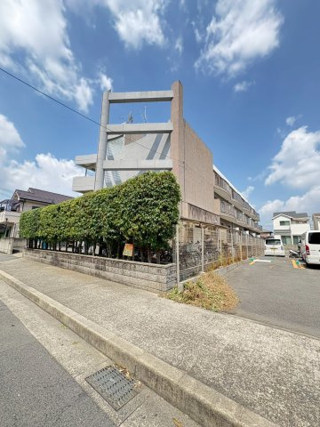 レジデンスベルメゾンの外観