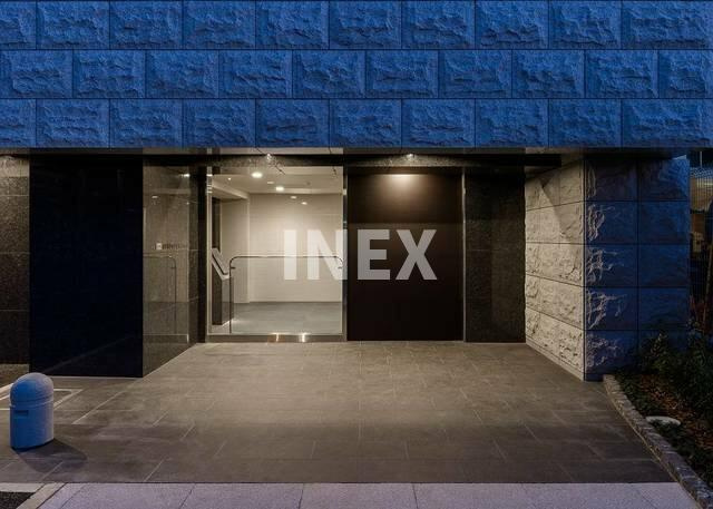 横浜市神奈川区子安通３丁目の賃貸マンションのエントランス