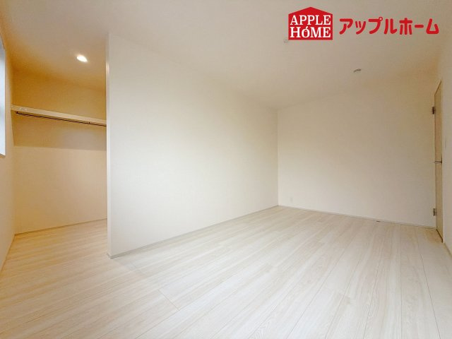 [新築住宅] 深谷市田中 第3 全3棟の洋室|居室は全室収納あり！たっぷりある収納活用でお部屋もキレイを保てます♪