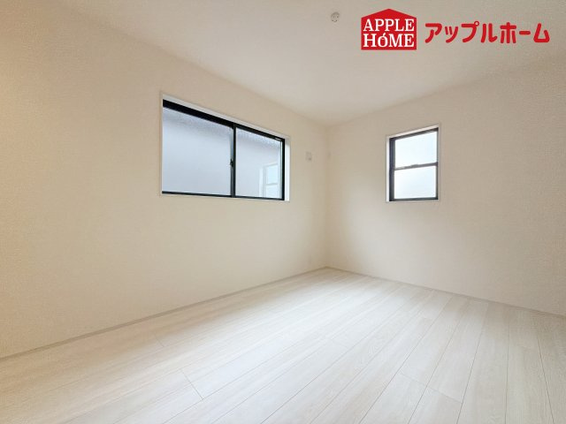 [新築住宅] 深谷市田中 第3 全3棟の洋室|居室は全室収納あり！たっぷりある収納活用でお部屋もキレイを保てます♪