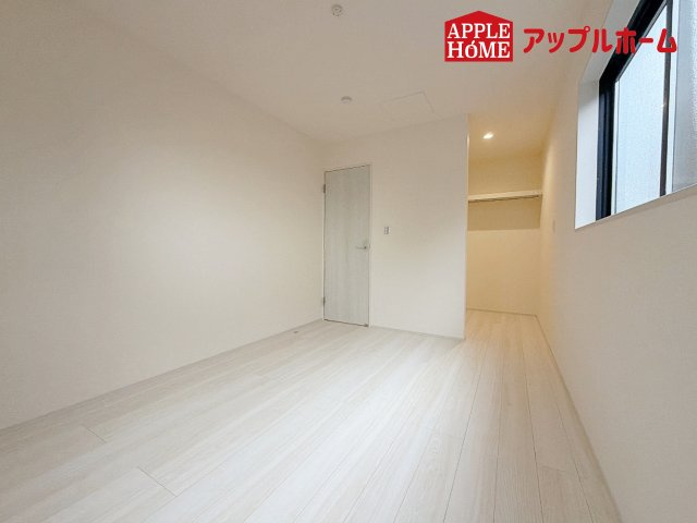[新築住宅] 深谷市田中 第3 全3棟の洋室|居室は全室収納あり！たっぷりある収納活用でお部屋もキレイを保てます♪