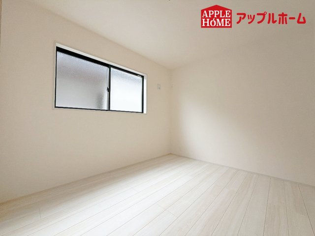[新築住宅] 深谷市田中 第3 全3棟の洋室|居室は全室収納あり！たっぷりある収納活用でお部屋もキレイを保てます♪