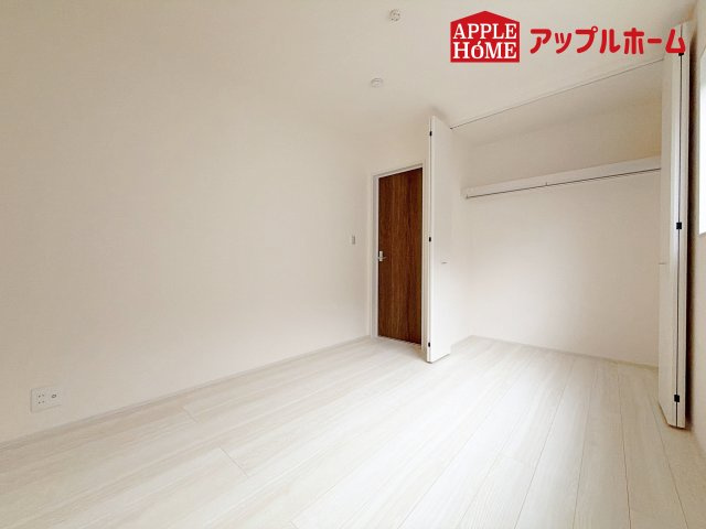 [新築住宅] 深谷市田中 第3 全3棟の洋室|居室は全室収納あり！たっぷりある収納活用でお部屋もキレイを保てます♪