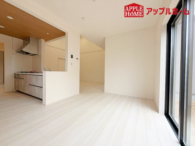 [新築住宅] 深谷市田中 第3 全3棟の前面道路含む現地写真