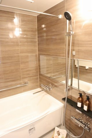 サーパスシティ南末広一番館の浴室