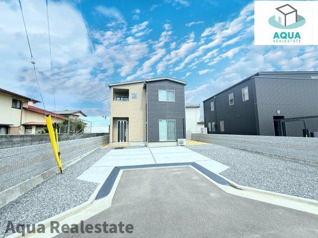 丸亀市中府町4丁目　新築戸建て