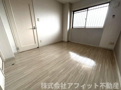 【寝室】 | グレイスフルT | 洋室6帖