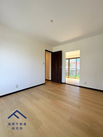 宗像市城西ヶ丘１丁目　戸建ての洋室