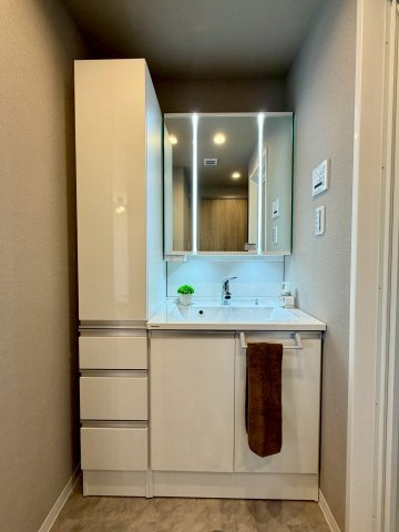 フローレンス加治屋町の独立洗面台