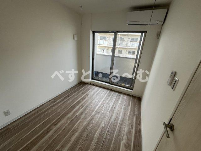 ジーメゾン明石魚住ミハルカの洋室