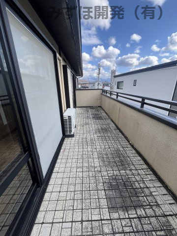 上山市長清水のその他共用部分|2階ベランダ