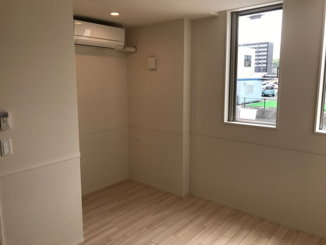 フェニックスA棟の洋室