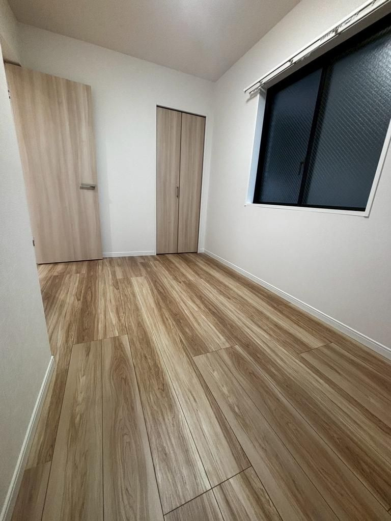 国分寺市本多３丁目の中古マンションの洋室