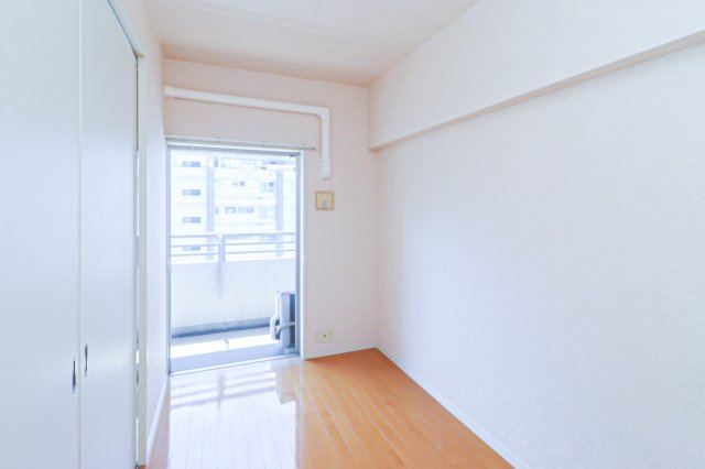 サヴォイグランデヴィル　8階の洋室|別号室のものです。現状優先になります。