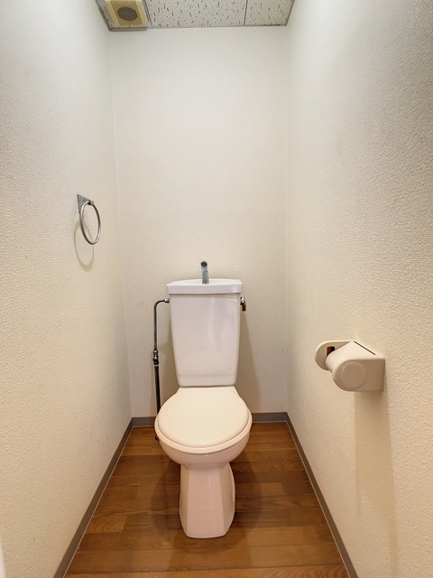 直方市大字山部のアパートのトイレ