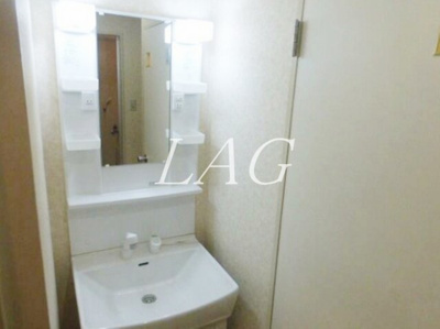 【洗面所】 | グリーンヒル中台 | 洗面台です。