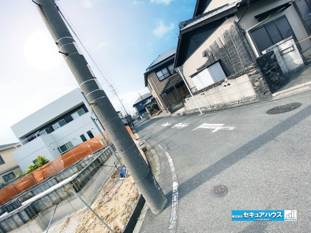 【同施工物件ご案内可能】東海市富木島町新長口 全１棟の前面道路含む現地写真|事前予約にて現地ご見学いただけます！お気軽にお問い合わせください♪
■株式会社　セキュアハウス■
住宅ローンに強く、知識、経験豊富なスタッフ在籍
お客様に寄り添い、ご成約後もサポート致します。