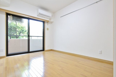 【居間・リビング】 | 旧）プライムアーバン行徳駅前Ⅱ | 参考写真（同物件別部屋）