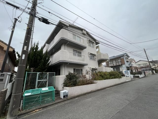 グリーンヒルアゼリアの外観