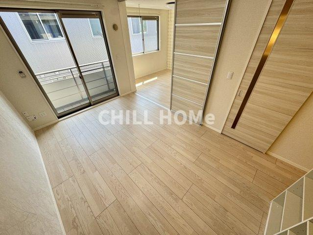 メゾンエテルネルの居間・リビング|当社、チルホームのHPもご覧ください(^^)/物件情報多数♪