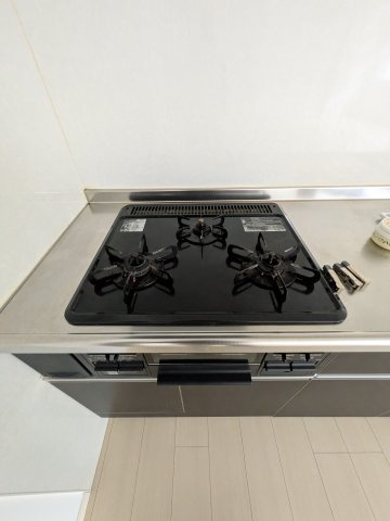 アルヴィータ元住吉のキッチン
