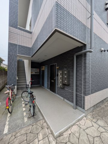 アルヴィータ元住吉のエントランス