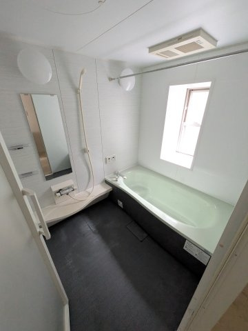 アルヴィータ元住吉の浴室