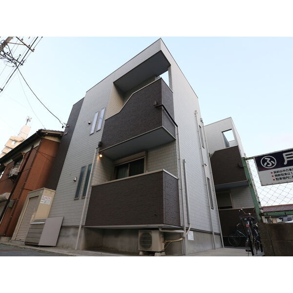 GRANDTICスリジエの外観