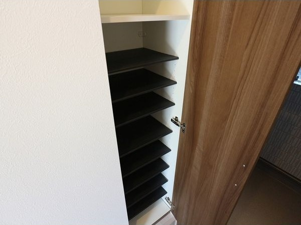 GRANDTICスリジエの玄関