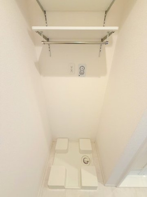【設備】 | リュトモス西旭 | 洗濯機置き場は室内にございます