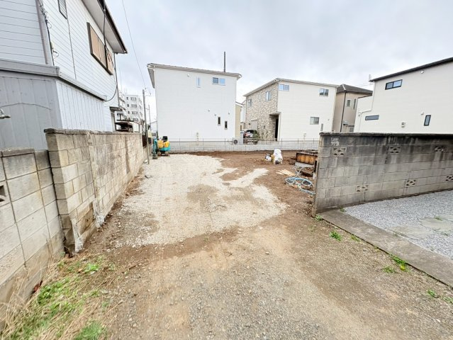 川越市岸町2丁目　新築分譲　東武東上線『新河岸駅』徒歩18分　【仙波小学区】の前面道路含む現地写真
