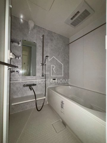 カーサヴェルデ東小橋の浴室|同マンション別部屋：参考写真