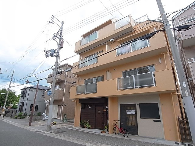 セビーヌ鷹取