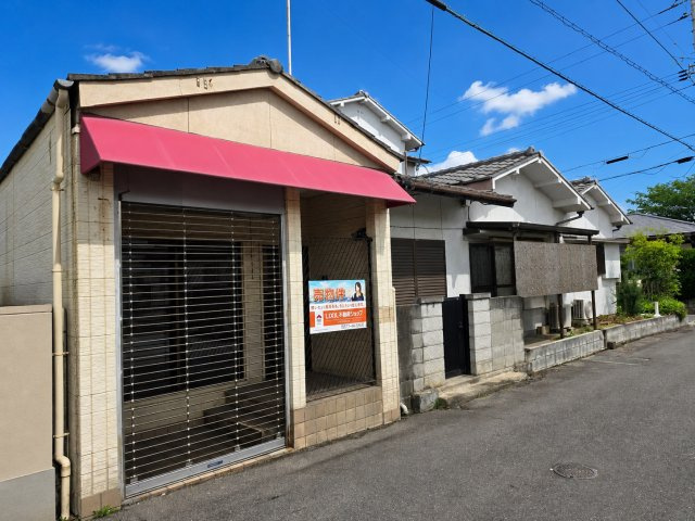 青葉町中古住宅の前面道路含む現地写真