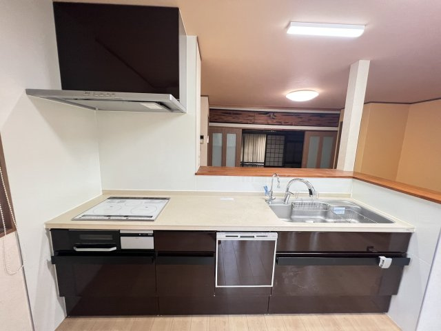 青葉町中古住宅のキッチン