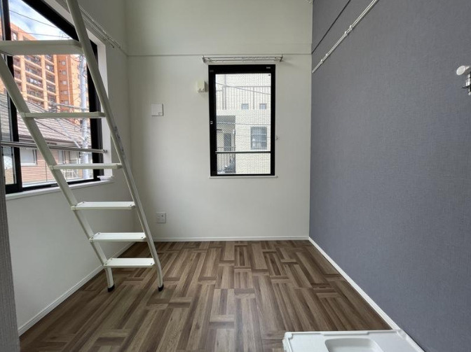 アバンテリム四ツ谷の居間・リビング