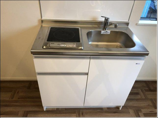 アバンテリム四ツ谷のキッチン|コンパクトなキッチンで掃除もラクラク