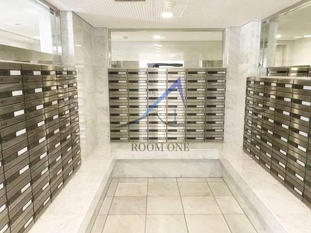 グランド・ガーラ横濱万世町のその他共用部分|集合ポストです。