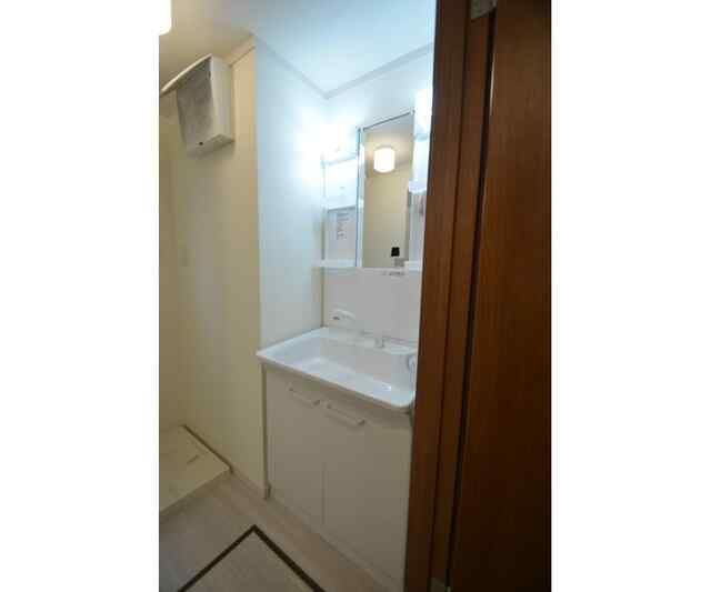 Ｆｏｒｅｓｔ　Ｍａｉｓｏｎ　ＬＩＬＡ東棟の洗面所