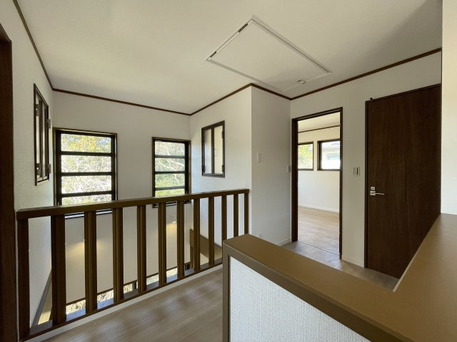 みぽりんの愛称で呼ばれているかいないかは分からない三保町。グランピングしているかの様な佇まいある戸建は、疲れた心を癒すに違いありません、な、【緑区三保町戸建】リフォームの内装|きれいな内装です