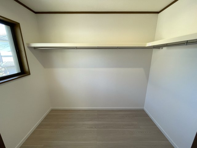 みぽりんの愛称で呼ばれているかいないかは分からない三保町。グランピングしているかの様な佇まいある戸建は、疲れた心を癒すに違いありません、な、【緑区三保町戸建】リフォームの収納|収納があります