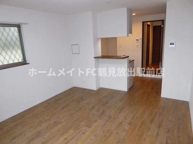 東大阪市西堤１丁目のアパートの洋室