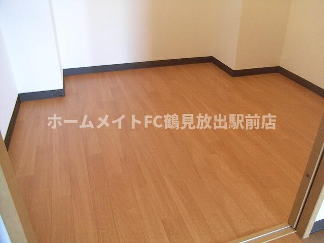 大阪市城東区鴫野東１丁目の賃貸マンションの収納