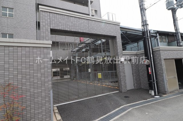 大阪市城東区鴫野東１丁目の賃貸マンションの駐車場