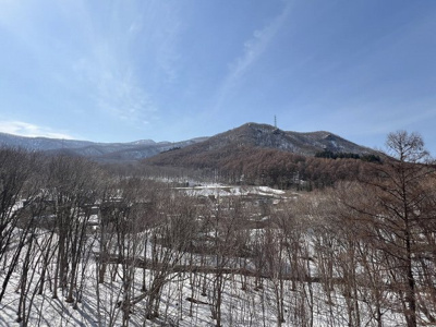 【展望】 | パーソナルヒルズ宮の沢ファーストステージ | 主寝室の窓からは敷地内の自然林や山々が見渡せます♪