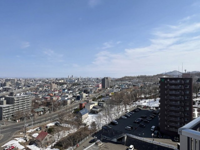 【展望】 | パーソナルヒルズ宮の沢ファーストステージ | 最上階・山や街並を望むパノラマ眺望のバルコニー付♪