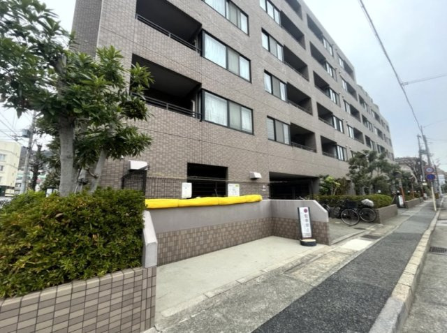 甲南山手ガーデンハウスの外観