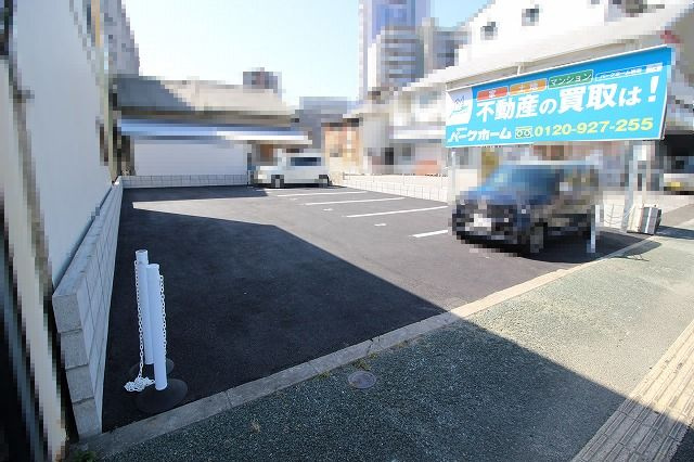城見町月極駐車場の外観