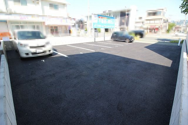 城見町月極駐車場の外観